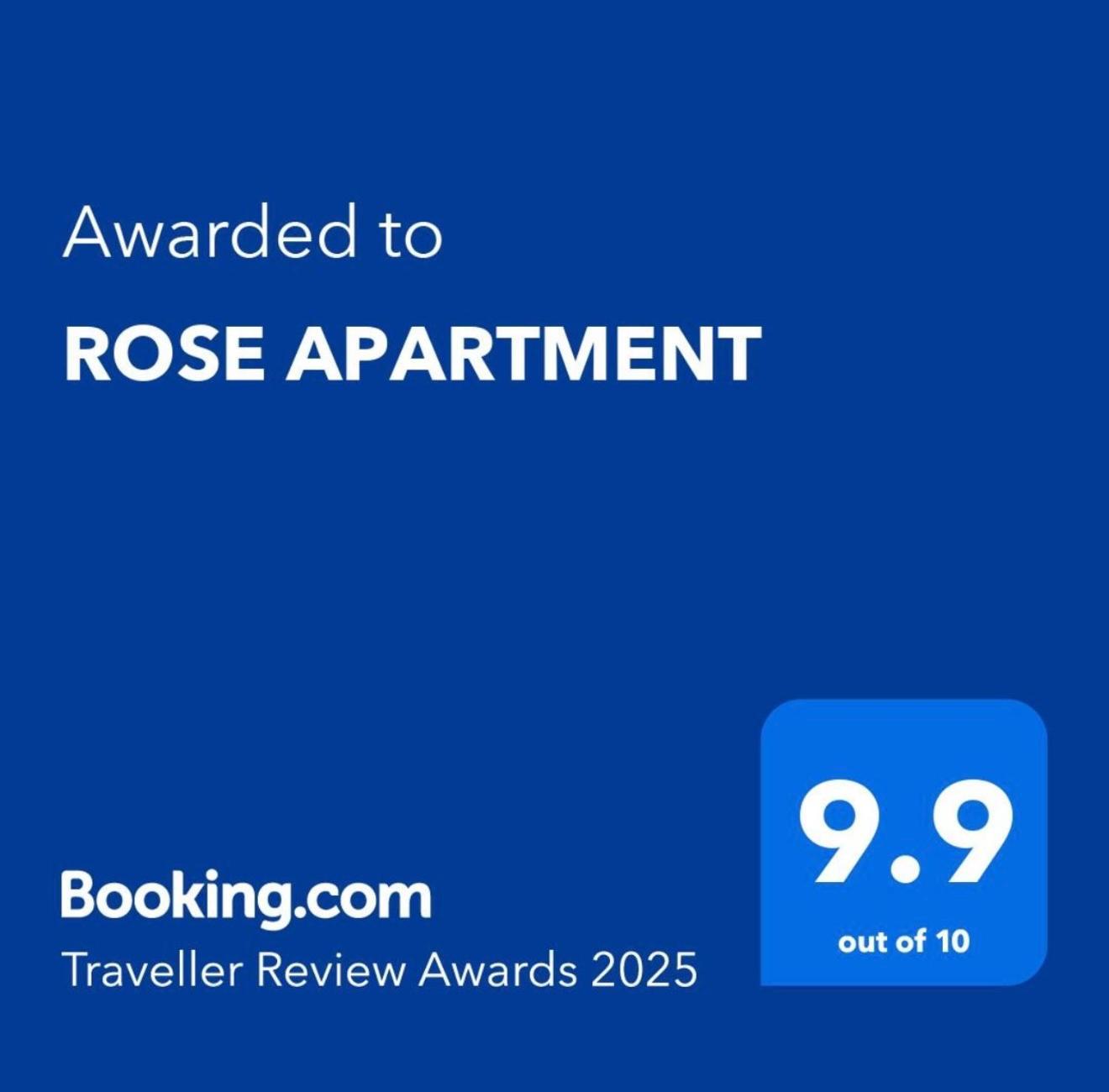 Rose Apartment Piatra Neamţ Buitenkant foto